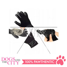 Load image into Gallery viewer, PAWISE 11495 Pet Deshedding Gloves for Cats and Dogs 24cm